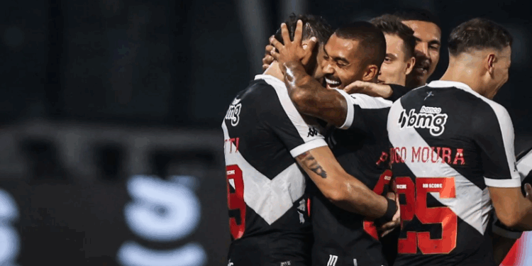Vasco chega ao ES invicto e pode bater recorde de público no Kleber Andrade
