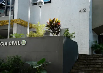 Polícia desarticula fabricação ilegal de armas na Baixada Fluminense