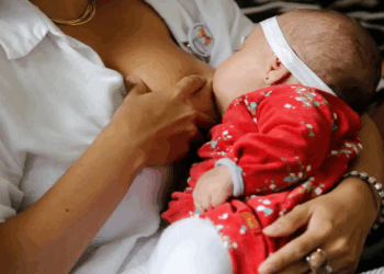 Campanha Mundial de Amamentação promove a preservação da vida