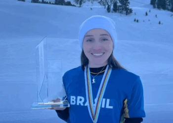 Vanessa Molon é campeã geral da Copa Europeia de snowboard