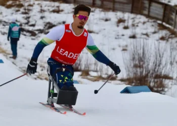 Cristian Ribeira fatura 2 ouros no para esqui cross-country na Noruega