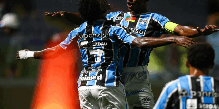 Copinha entra na reta final com definição dos semifinalistas