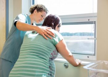 Comissão discute garantia do conforto à gestante no momento do parto  Fonte: Agência Câmara de Notícias