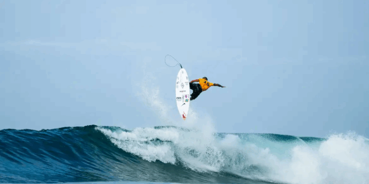 Seis brasileiros vão para a 3ª fase do Mundial de Surfe em El Salvador