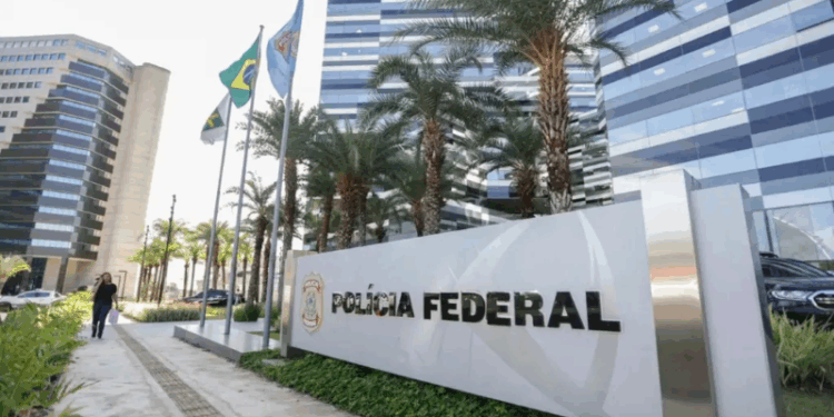 Mulher usa documento falso para sacar FGTS e acaba presa em São Mateus