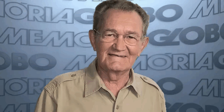 Apresentador Léo Batista morre no Rio de Janeiro, aos 92 anos