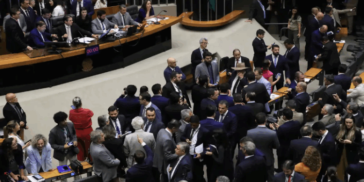 Câmara aprova Lei da Reciprocidade Comercial e texto vai à sanção