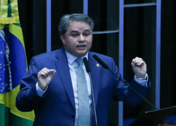 Projeto que exclui do limite fiscal gasto com terceirizado volta à CAE