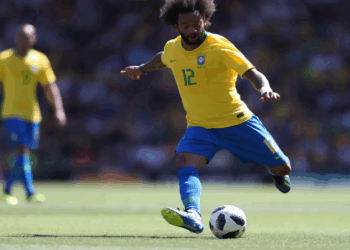 Sem clube desde novembro, Marcelo anuncia aposentadoria aos 36 anos