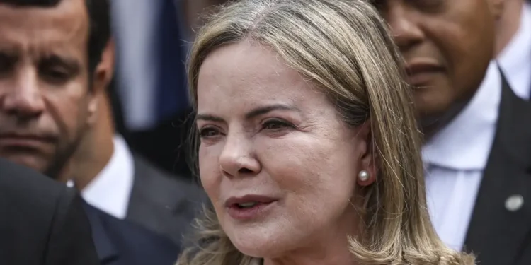 Lula pede empenho a ministros na tramitação de projetos de segurança