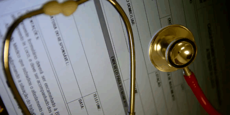 Planos de saúde terão de oferecer implante contraceptivo hormonal