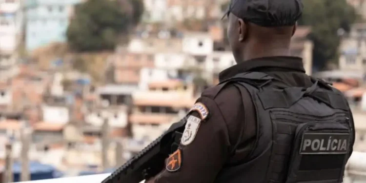 Alerj derruba vetos e restabelece “gratificação faroeste”