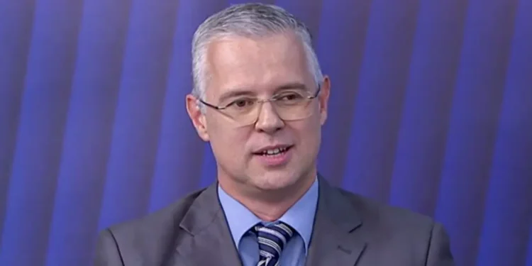 Prisão de militares revela amadurecimento democrático, diz historiador