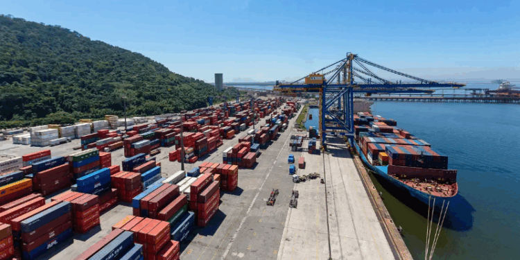 Tarifaço exclui 44,6% das exportações do Brasil para EUA, informa Mdic