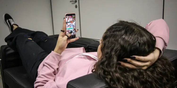 SaferNet tira dúvidas de pais e mães sobre segurança na internet