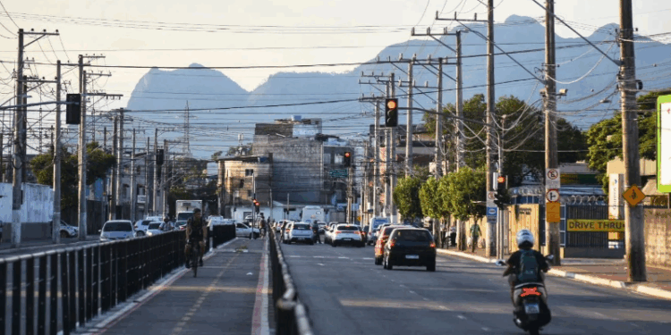 Jovem é baleado durante festa de aniversário em Vitória