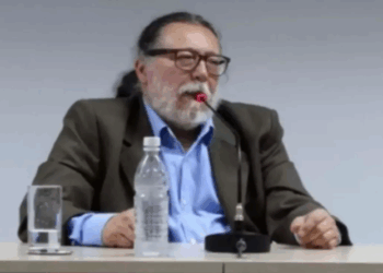 Perito Ricardo Molina é levado para delegacia após briga com esposa