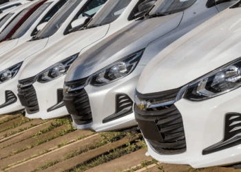 Vendas financiadas de veículos novos e usados cresce 7,3% em fevereiro