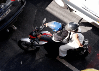 Transporte público melhor pode reduzir mortes em motos, diz Senatran