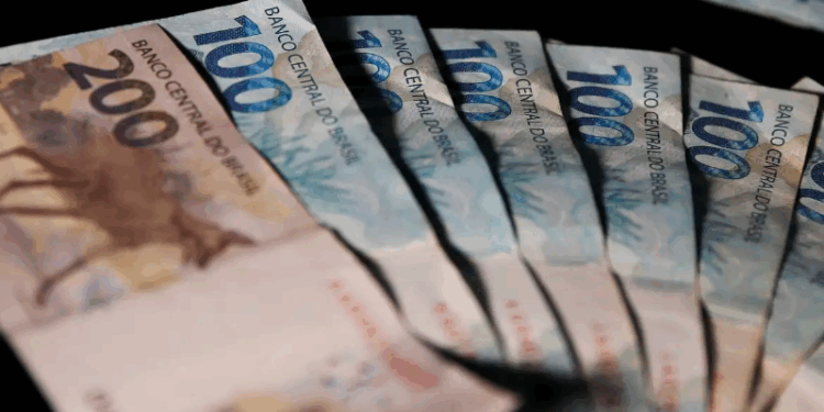 Déficit no estado do Rio cai para R$ 2,4 bilhões no final de 2024