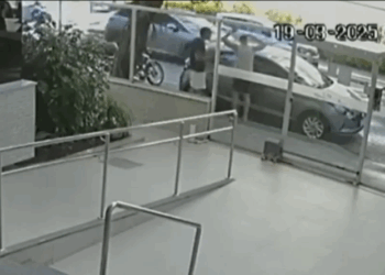 Turista do Pará é assaltado em frente a prédio na Praia da Costa