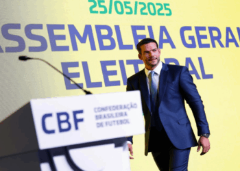 Candidato único, Samir Xaud é eleito presidente da CBF