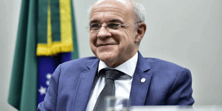 Bandeira de Mello: “O Flamengo não tem a menor necessidade de se transformar em SAF”