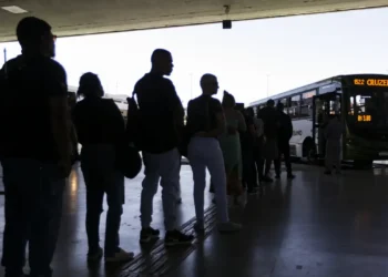 Estudo defende substituir vale-transporte por tarifa zero universal