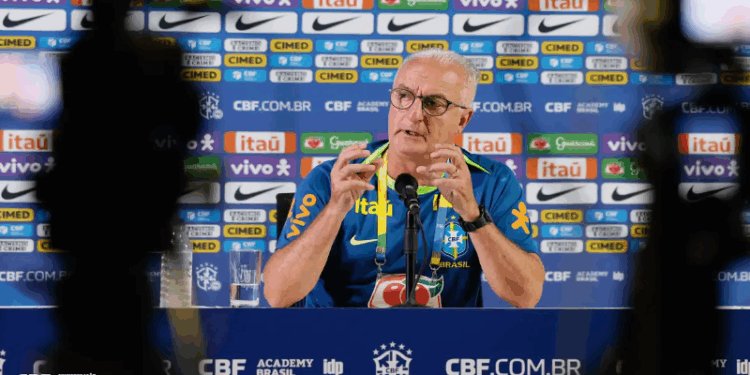 Dorival Júnior quer a seleção atuando bem independente do adversário