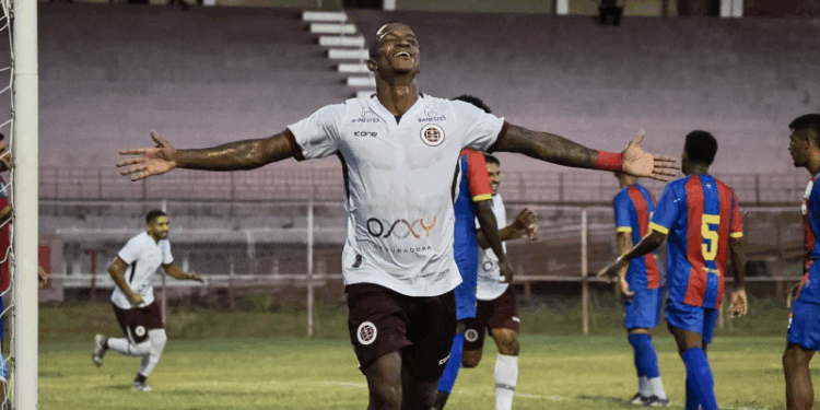Locomotiva Grená sem freio: Desportiva goleia e embala de vez no Capixabão