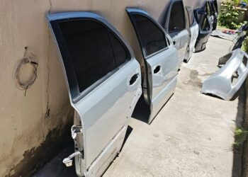 Dono de oficina é preso em flagrante por adulteração veicular durante operação da DFRV na Serra