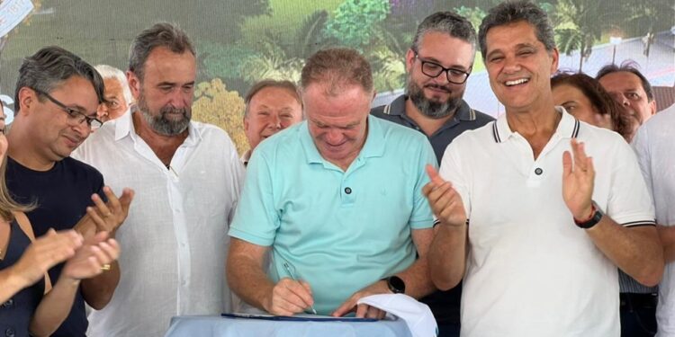 Governo realiza inaugurações e autoriza novas obras em São Roque do Canaã