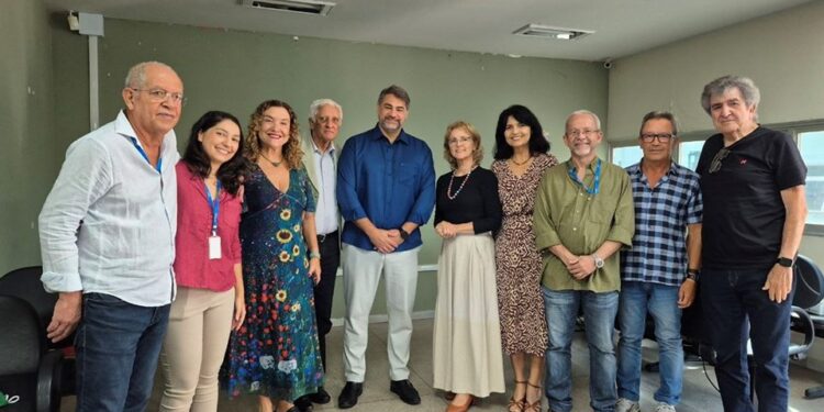 Centro de Práticas Integrativas celebra 25 anos focando em cuidado humanizado com homeopatia e acupuntura