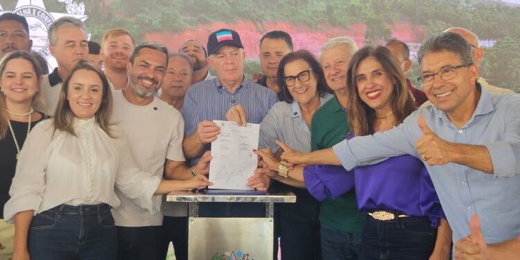 Governo do Estado leva pacote de investimentos e entregas para São Domingos do Norte