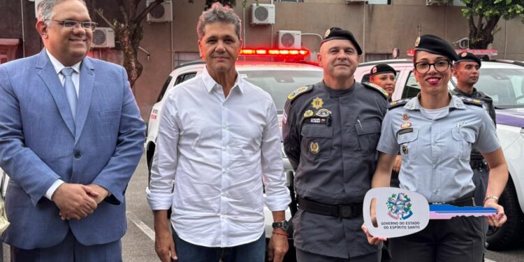 Estado reforça combate à violência contra a mulher com entrega de novas viaturas à Polícia Militar