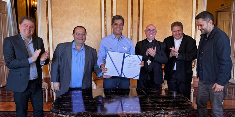 Governo do Estado transfere simbolicamente Capital para Anchieta em homenagem a São José de Anchieta