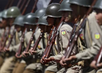 Exército mantém patrulha de fronteiras mesmo com bloqueio do orçamento