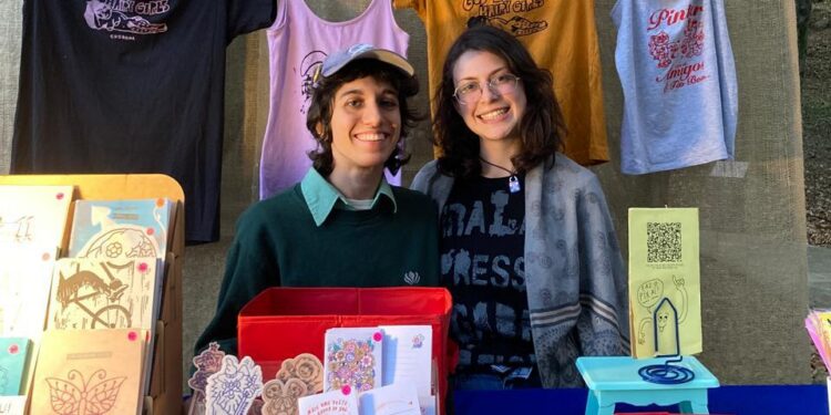CineSola oferta oficina gratuita de zine em Vitória