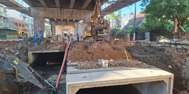 Macrodrenagem do Canal da Costa avança a cada dia em Vila Velha, com recursos do Fundo Cidades