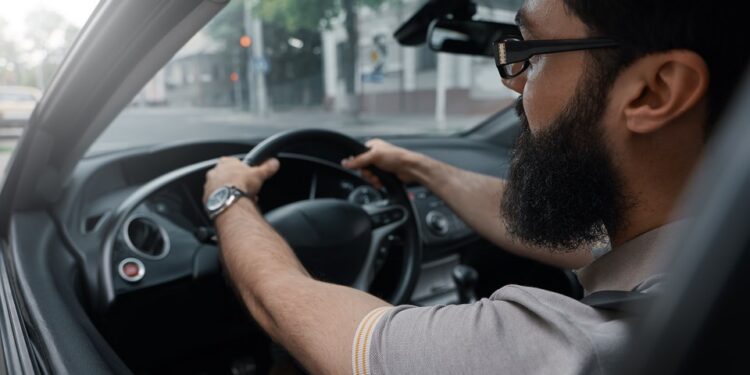 Sefaz antecipa para 1º de julho isenção de ICMS na compra de veículos para motoristas de aplicativo