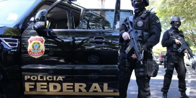 PF combate tráfico internacional de drogas por rotas marítimas