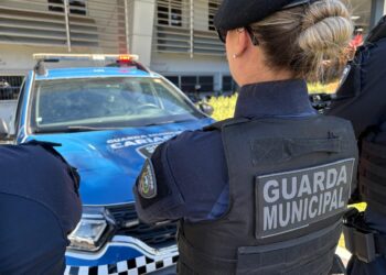 Guarda Municipal recupera veículo com restrição de furto e roubo após chamado do Cerco Eletrônico