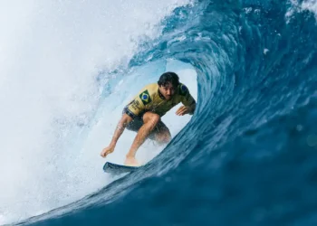 Atual campeão mundial, Yago Dora vence etapa de Saquarema da WSL
