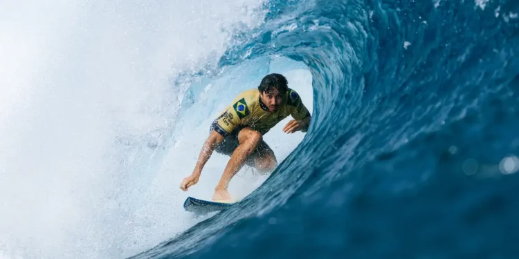 Atual campeão mundial, Yago Dora vence etapa de Saquarema da WSL