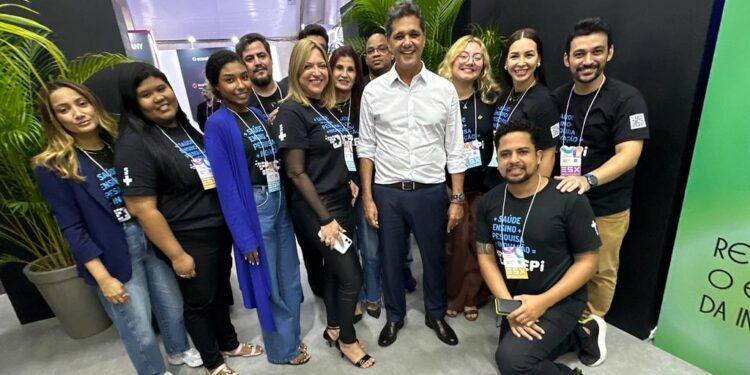 Estande do ICEPi na ESX recebe mais de 500 visitantes