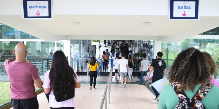 Inscrições para o Fies do segundo semestre começam na terça-feira
