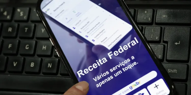 Lote especial de restituição do IRPF começa a ser pago nesta quarta