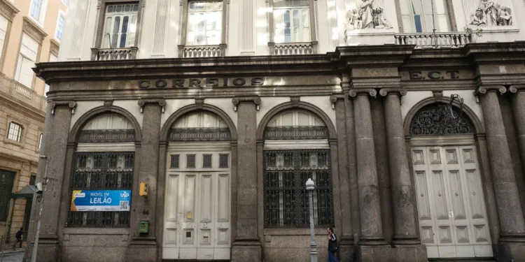 Antiga sede dos Correios no centro do Rio vai a leilão nesta quinta