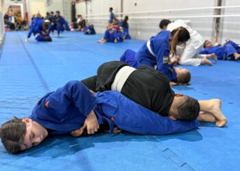 Cariacica Saudável: atletas de jiu-jitsu se preparam para campeonato deste domingo (5)