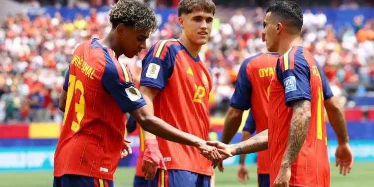 Espanha repete feito do Brasil de 1958 em classificação sobre Áustria